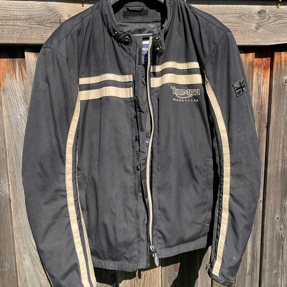 Triumph motorcycle jacket - Picture 1 of 2